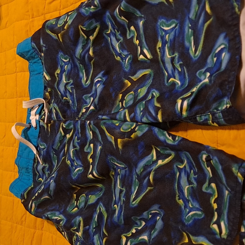 Swim trunk